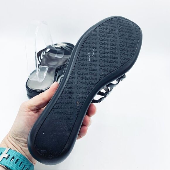 Calvin Klein Women’s Black Patent Leather Cut Out Window Wedge Size 8 - Picture 12 of 16